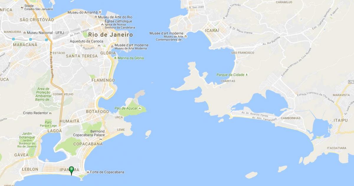 Kaart on Ipanema beach